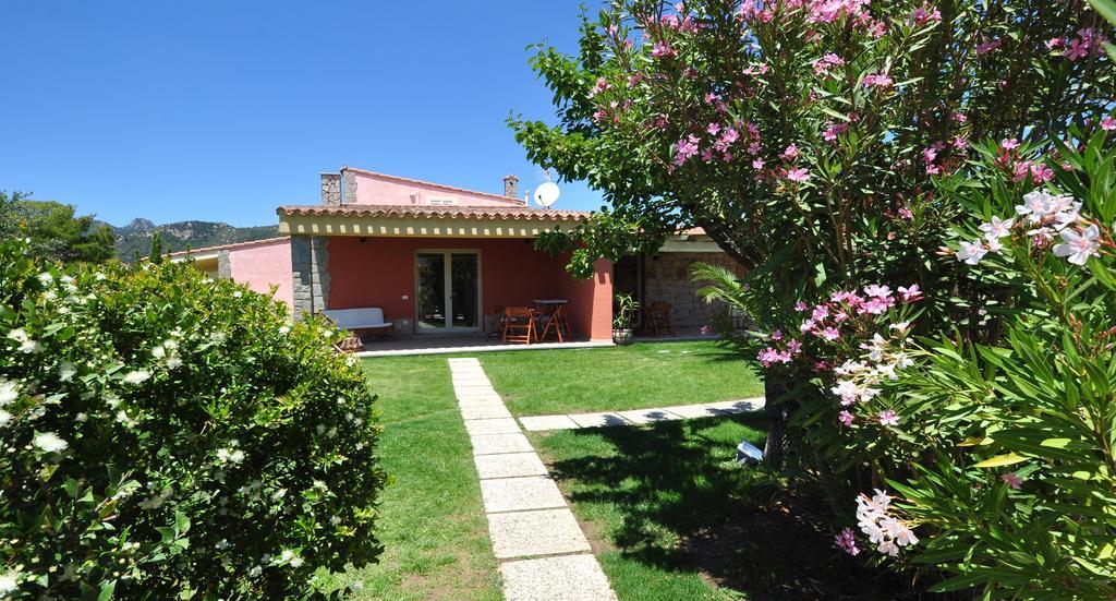 Affittacamere B&B La Villa Dei Graniti Villasimius Exterior photo